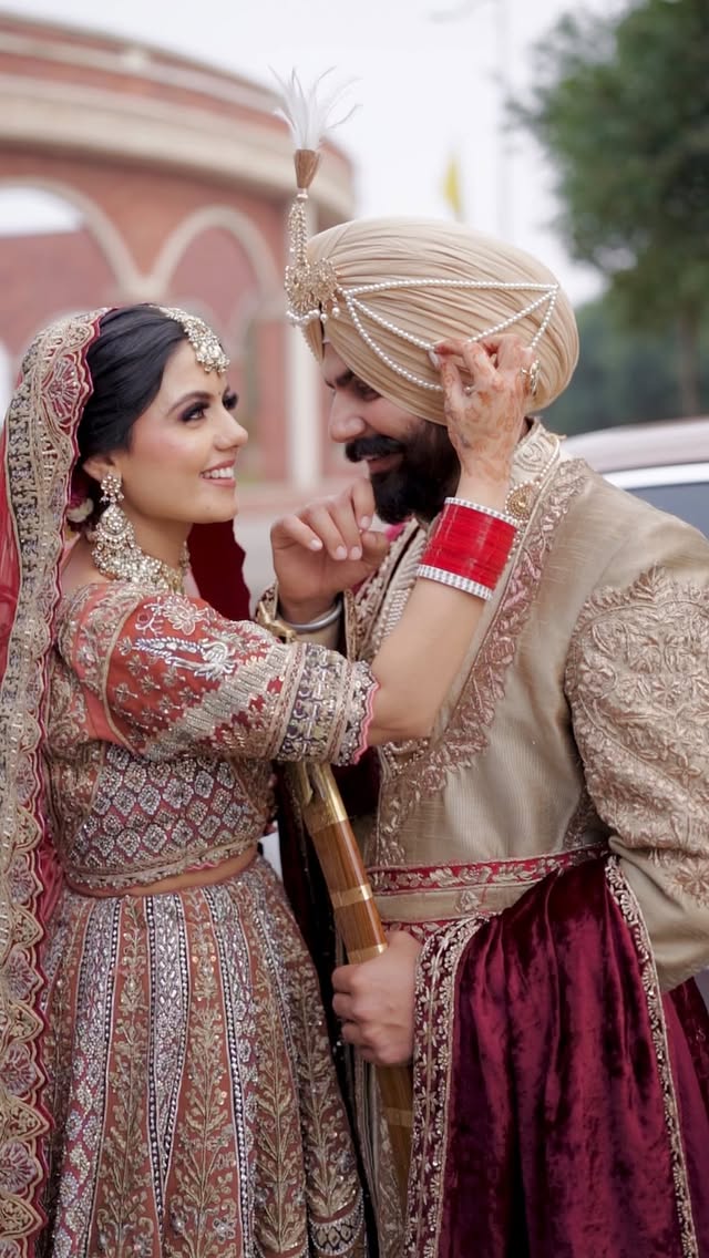 This Time In Rolls Royce ✨Makeup @nishaarora_mua Outfit @seobridalstudio_official Rolls Royce @royallimos1 l by @gurkirat_randhawa_05