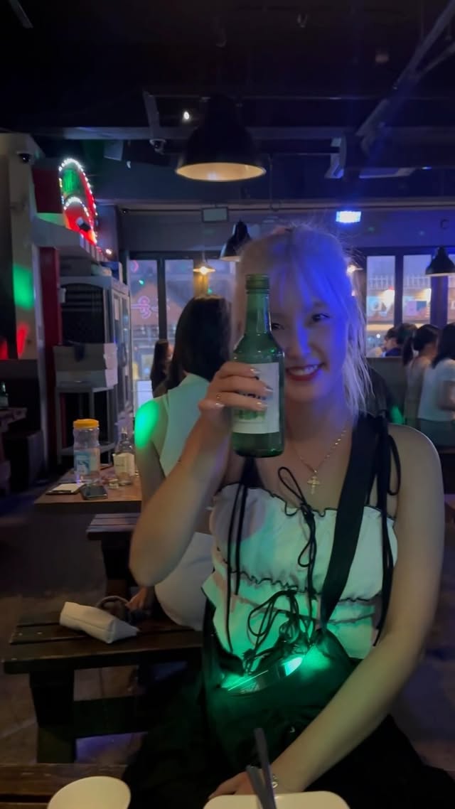 나랑 한 잔 할래?🫧
#치어리더 #김한슬