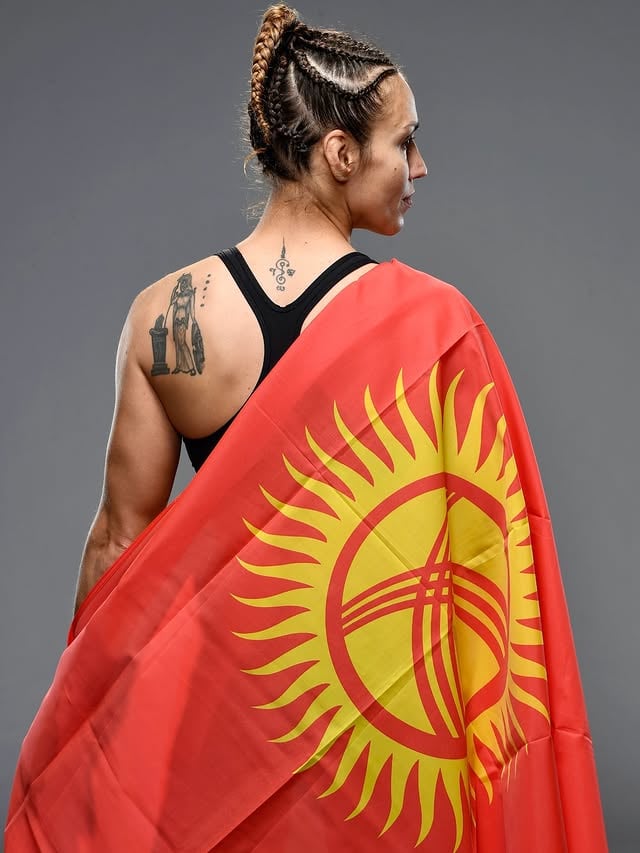 С Днем Независимости, Мой #Кыргызстан ! ❤️🇰🇬Happy Independence Day my #Kyrgyzstan ! 🇰🇬🫶 by @antoninapantera