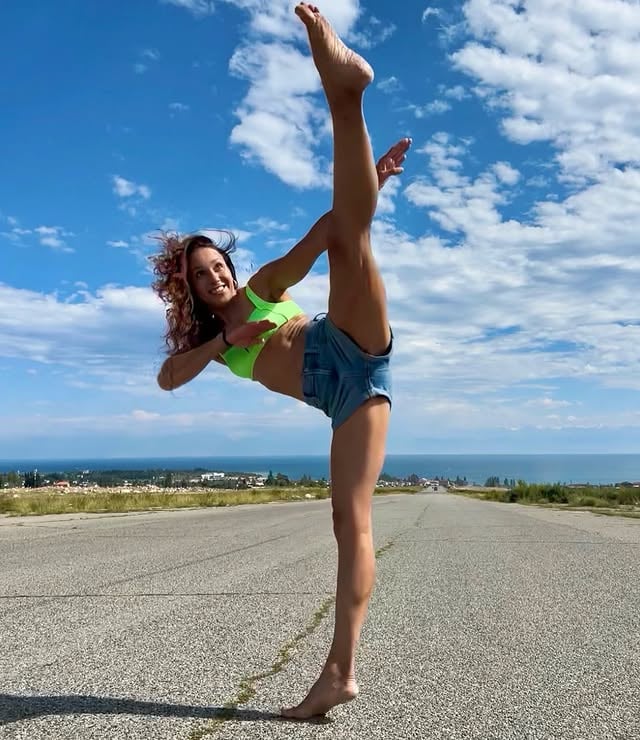 Runway of the old airport of Cholpon-Ata town, Lake #IssykKul ❤️ KyrgyzstanВзлетная полоса старого аэропорта города Чолпон Ата на озере #ИссыкКуль 🇰🇬 by @antoninapantera