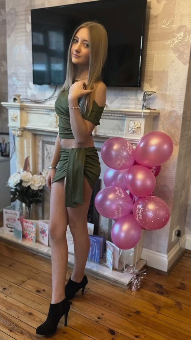 Happy Birthday Gabriella 💚Truly beautiful inside and out, we love you princess xxxThank you to our lovely family and friends for kind messages, cards and gifts very much appreciated xxxx#birthdaygirl #stpatricksday#outfit by @sheinofficial @shein_gb #model #💚#stormscouts by @the_hooded_gymnast