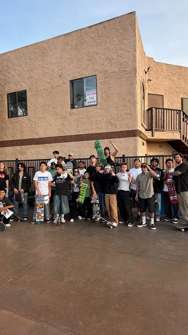 So hyped on yesterday 🙏 Thank you to all the kids that pulled up!! So sick seeing everyone having fun and ripping just for the love of skateboarding. Big thank you to @volcomskate @independenttrucks @bronsonspeedco and @creaturefiends for hooking up and supporting the kids with products!!! 🔥🔥🔥 keep skating and having fun 🫶🏻 by @miltonmartinez