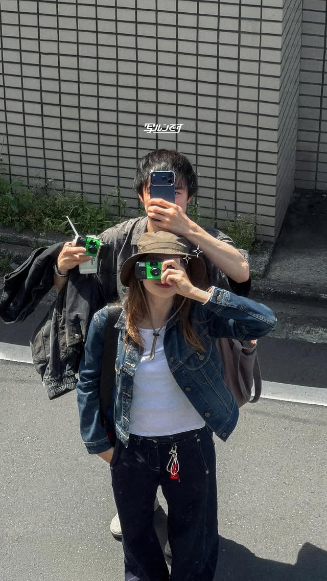 This is your sign to buy a disposable camera for your next trip to Japan📸🇯🇵 by @kira_zhura