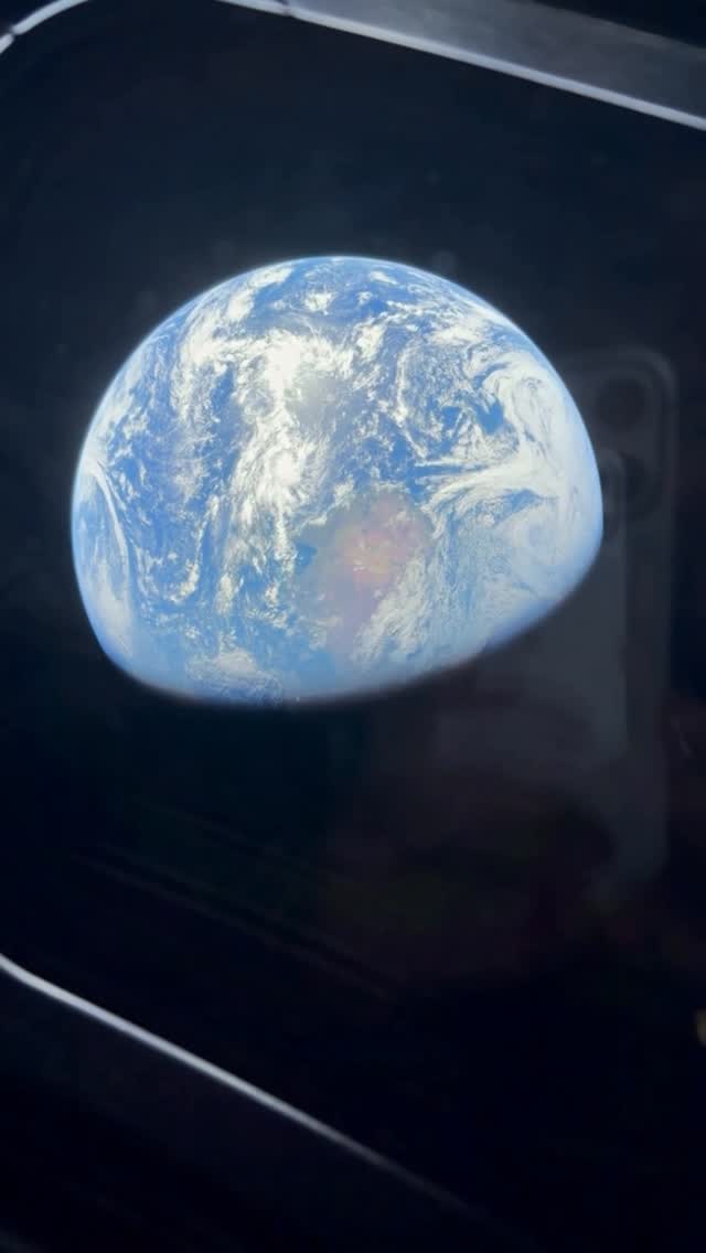 Earthshine. 

Artemis II astronaut Christina Koch captured this video of Earth outside the windows of the Orion spacecraft during the second day of the mission. Orion was roughly 33,800 miles (54,400 km) away from Earth when @Astro_Christina took this video. 

Credit: NASA

#EarthDay