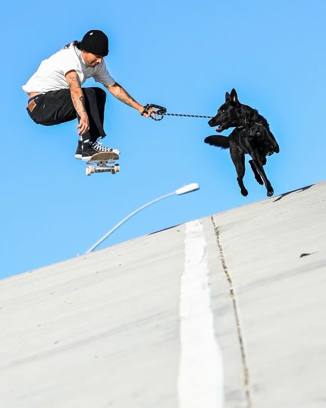 Tirandonos pa abajo con el Guero 💨Foto por @burnout @thrashermag by @miltonmartinez