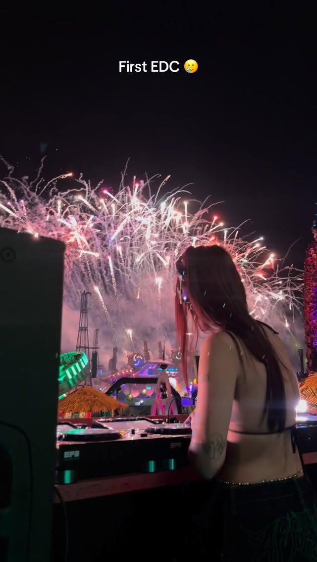 💖💖💖 #edc by @skilah