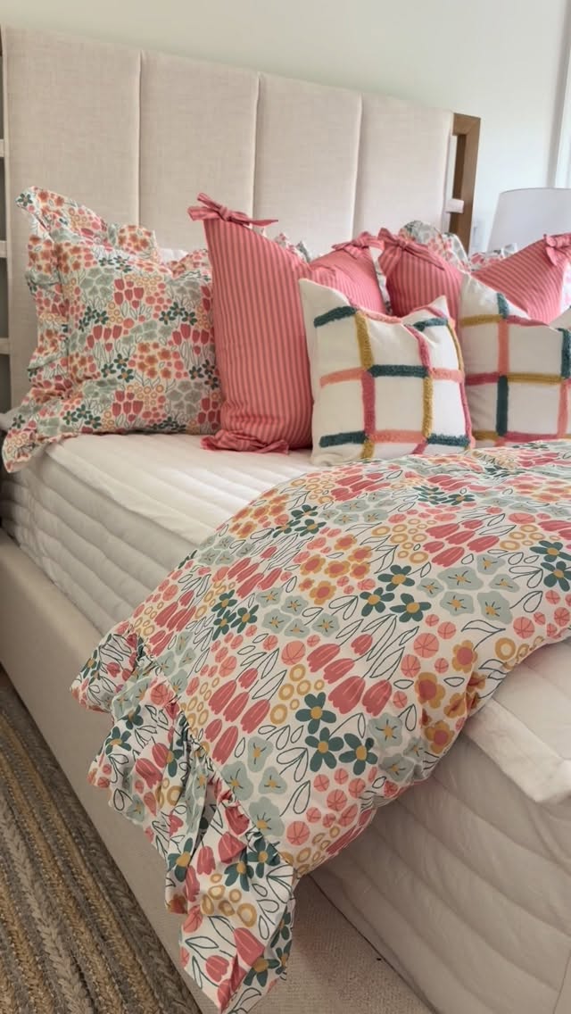 june 7th is gonna be amazing @beddys 🥳🥳 this is the collaboration with @justclassicallycassidy x @xo.home_ 😍 by @betsymikesell