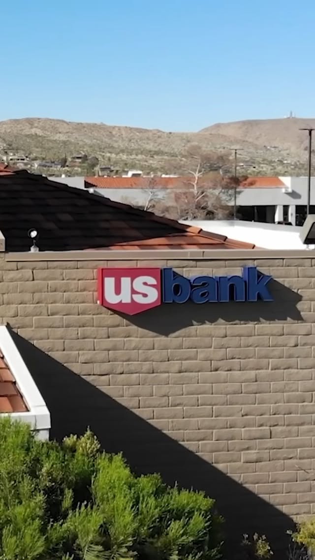On Monday, May 25, our branches will be closed for the federal holiday. You can still manage your money any time with U.S. Bank mobile, online and ATM banking. by @usbank