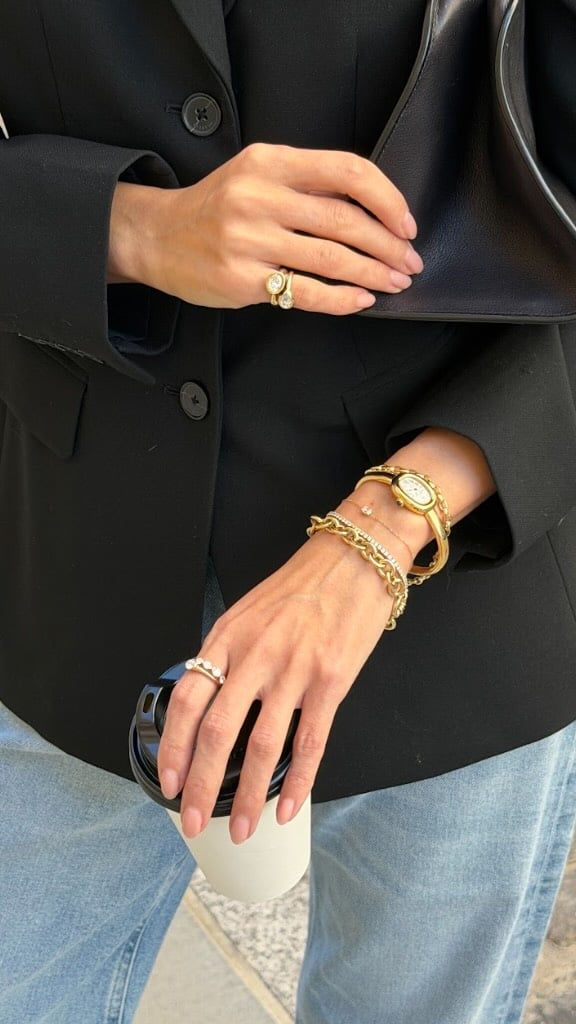 On my way! Wearing my favorite everyday pieces from @sophieratner_jewelry that I never want to take off http://sophieratnerjewelry.sjv.io/jRm9qa by @itsyuyann