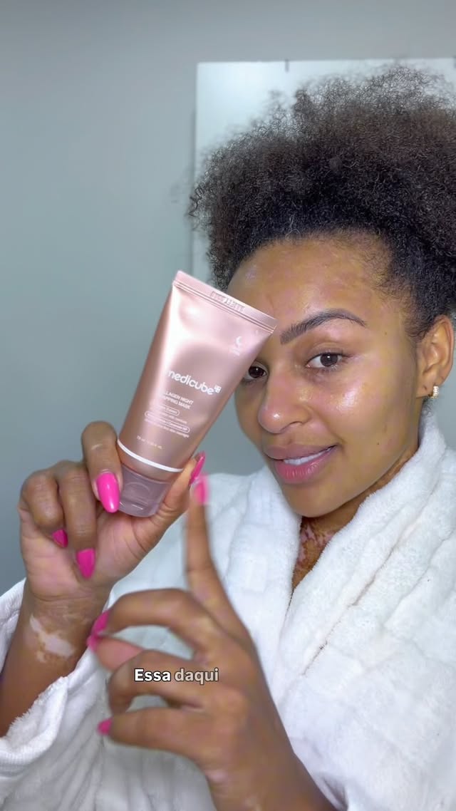 A obsessão mundial pela skincare coreana não surgiu do nada.Ela surgiu porque eles entenderam algo simples: pele bonita não é sobre esconder… é sobre tratar. ✨E depois que comecei a usar os produtos da Medicube + Mixsoon da @lset7.cosmeticos eu entendi por que a Coreia virou referência mundial em tecnologia para a pele.Mais viço.Mais hidratação.Mais textura uniforme.Aquela pele saudável que parece glow natural, não filtro.Hoje minha rotina tem:• Collagen da Medicube• Mung Bean Seed EssenceE sinceramente? Minha pele nunca pareceu tão descansada, luminosa e bem cuidada.A tendência coreana virou febre porque entrega resultado de verdade, focando em hidratação profunda, barreira cutânea saudável e tratamento inteligente. 🤍Tudo isso e muito mais você encontra na @lset7.cosmeticos com entrega para todo Brasil!🇧🇷 #KBeauty #Medicube #SkincareCoreano by @natalia.deodato