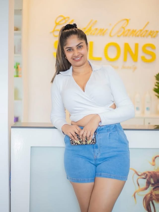 I’m so deep even the ocean get jealous ✨🥹 by @___nethmi_liyanage_