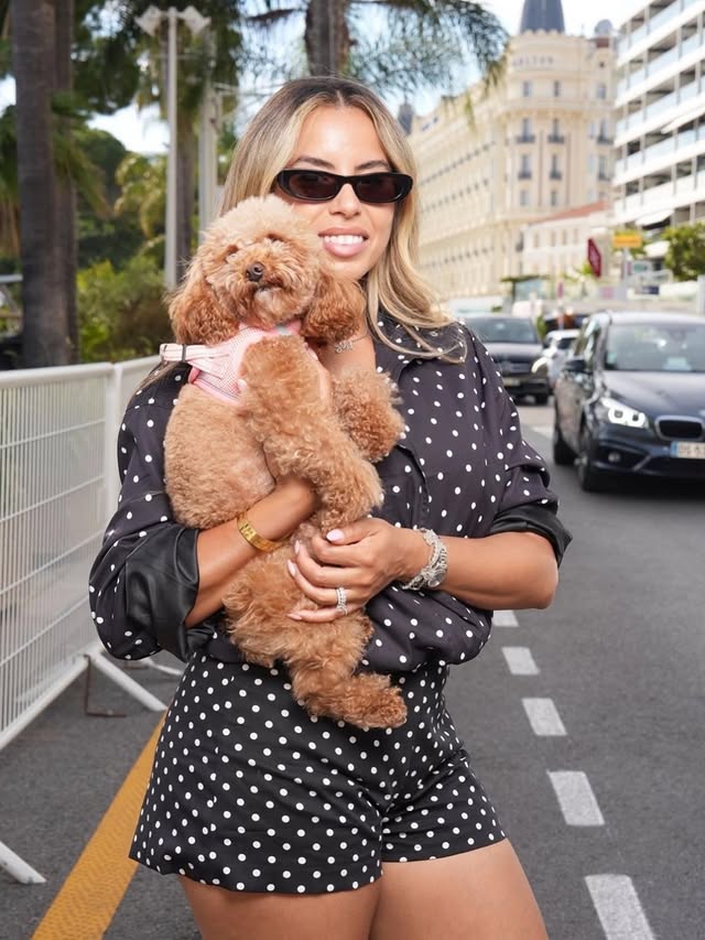 My babies 💃🏽✨🐶 enjoying pre-Euro summer 🇫🇷