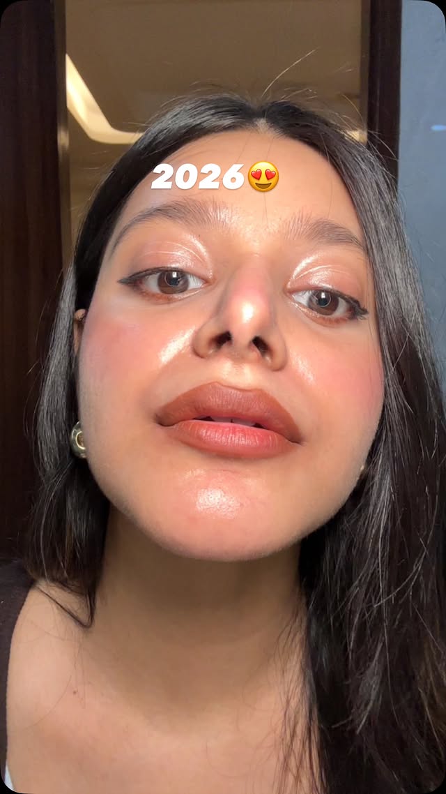 ✨read ⬇️..Comment for exact product links ✨..1. Stop experimenting It seems like you have tried everything but nothing works, stop that, it’s making your skin worse..2. 2 step skincare is better than 7 step.You might think you are skipping the steps, but you are letting your skin breathe and that’s wht skin needs.3. Stop touching your face. Your hands carry more bacteria than you can imagine, so stop touching your face. You have no business touching your face.4. Non-foaming cleanser is your holy grail.Foams do not help with deep cleaning, it’s just a gimmick. Non foaming cleaner are made for sensitive acne prone skin which doesn’t strip off your skin barrier.5. Seem professional help if necessaryYour skin deserves it. If you need to see a dermat, just go. It will help your mental health as well.6. My exact routine is posted on my reels- I will keep on posting how I healed my acne - so stick by me & we can get through I promise.......Acne, acne routine, acne prone skin by @kajal_goyal__