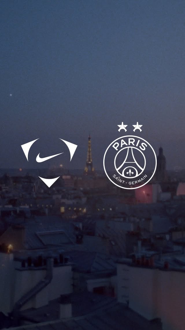 When a whole city stands together, you can’t help but win, again. @psg ⭐️⭐️Quand toute une ville avance ensemble, elle finit toujours par gagner, encore. ⭐️⭐