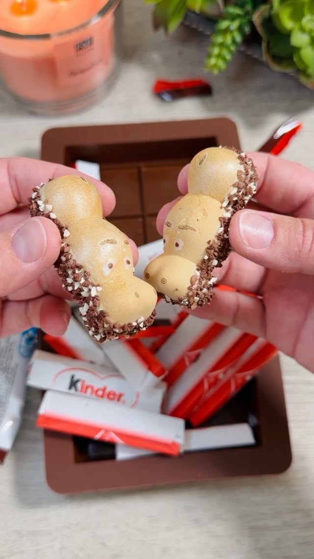 Kinder and hippos meets in dubai chocolate 🦛✨ #kinderchocolate #hippochocolate #foodasmr #easy #satisfyingBusy mum’s lifestyle 😅 by @chocomusexx