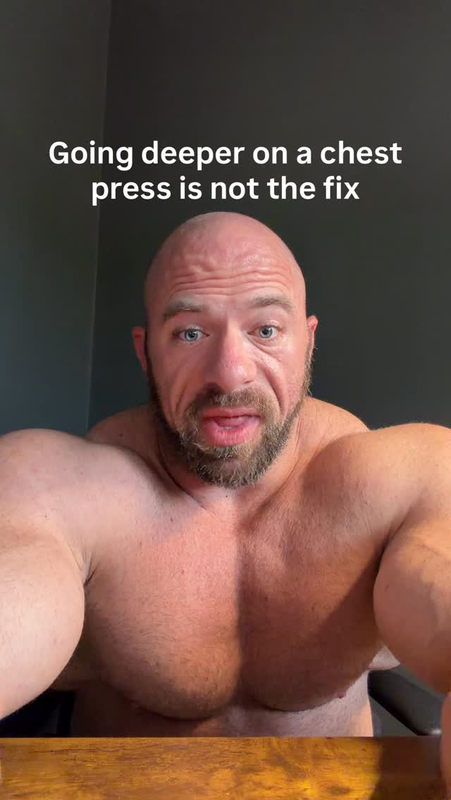 I beat my shoulders and rotator cuff up for years by going excessively deep on pressing. More range of motion didn’t mean better chest training for me it just meant more wear and tear. Finding your depth of press before you get into an exercise can be incredibly helpful. The goal is to find the range where the pec is actually doing the work, without running into limitations from your shoulders, joints, or other structures. Arbitrary touch points are exactly that arbitrary. Your range of motion should be based on the range that your pec can actually control, with the focus staying on the muscle you’re trying to train. Follow for more bodybuilding education and training insights. by @johnjewett3
