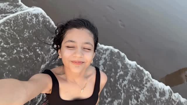 Ocean girl forever 🏖️🌴✨#reels #explore #beach #viral by @princy.prajapatii