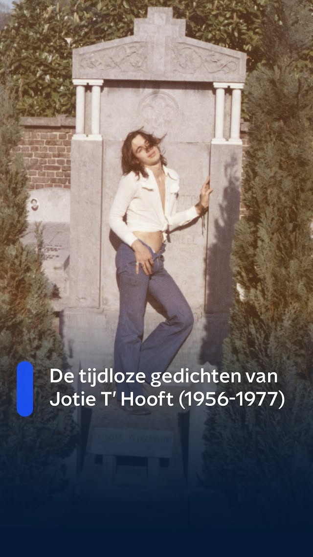 Wat maakt de gedichten van Jotie T’ Hooft nog altijd actueel? De piepjonge maar geniale dichter schreef in de jaren zestig en zeventig gedichten die nog altijd tot de verbeelding spreken. Podcastmakers Winter De Cock, Hanna Mensink en Robbe Embrechts doken een jaar lang in zijn leven voor hun Docs podcast ‘Joootie’ en vertellen over hem in Wat blijft. by @nporadio1