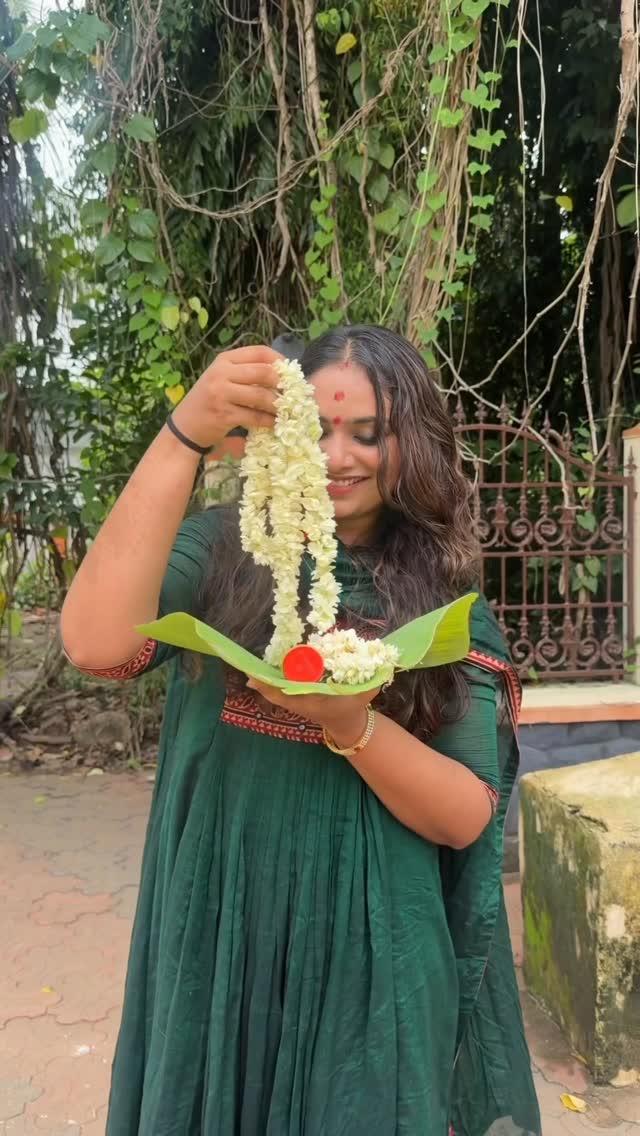 അമ്മയുടെ കരുണയും ശക്തിയും അനുഭവിക്കാൻ ഒരിക്കൽ എങ്കിലും ഇവിടെ എത്തണം🙏✨☺️
Chettikulanghara amma🙏🕉️🙌

#keralam #chettikulanghara #devi