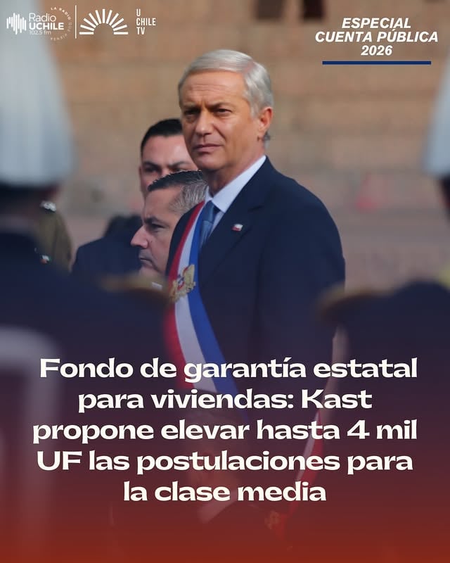 #CuentaPública2026 | Desde el Salón de Honor del Congreso Nacional, el Presidente José Antonio Kast anunció una serie de medidas en materia habitacional en el marco de su primera Cuenta Pública.El Jefe de Estado afirmó que su meta es que “Chile vuelva a ser un país de propietarios, no de arrendatarios”. Para cumplir ese objetivo, el Gobierno buscará agilizar los trámites y reducir la burocracia. Según Kast, la excesiva regulación explica “casi dos tercios del tiempo de espera” para obtener una vivienda.Entre las iniciativas presentadas, una apunta a abrir los programas habitacionales a la clase media. En ese caso, se permitirán postulaciones de hasta 4 mil UF con un fondo de garantía estatal.Otra de las medidas anunciadas es una reforma al suelo urbano mediante la llamada Operación Sitio 2.0. Esta iniciativa contempla el traspaso de más de 10 millones de metros cuadrados de terreno de Bienes Nacionales que en la actualidad no se utilizan. Kast explicó que esos predios servirán para fortalecer el banco de suelo público y habilitar nuevas áreas para proyectos habitacionales.¿Opiniones? 💬👉Más detalles en Radio.UChile.cl by @radiouchile