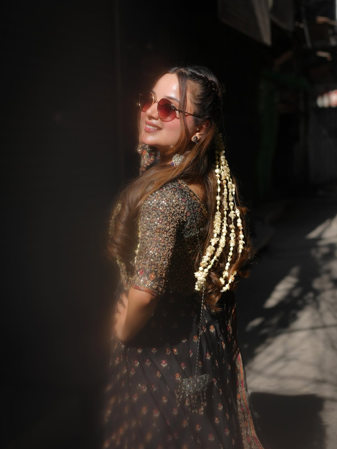 Caught between nostalgia and elegance✨