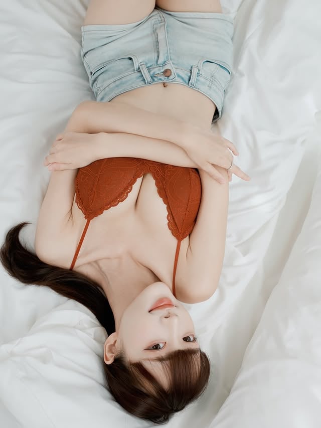 我拍過的高雄的模特兒有一個共通的點讓我很欣賞—>都沒有刺青，這點很讚! by @wingmanchen