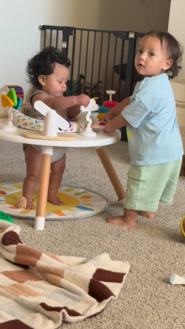 My tiny humans 😭❤️