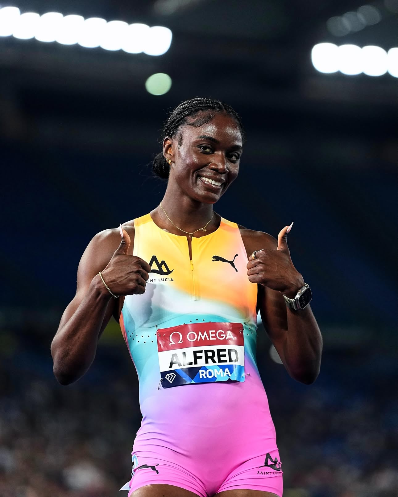 Full send 🫡@julien.alfred proves she is the best in the night at #RomeDL 🇮🇹 taking the victory in 21.93 seconds in the women’s 200m!📸 @chiammmmonte / @xmgorczynska for Diamond League AG#DiamondLeague 💎 by @goldengala_official