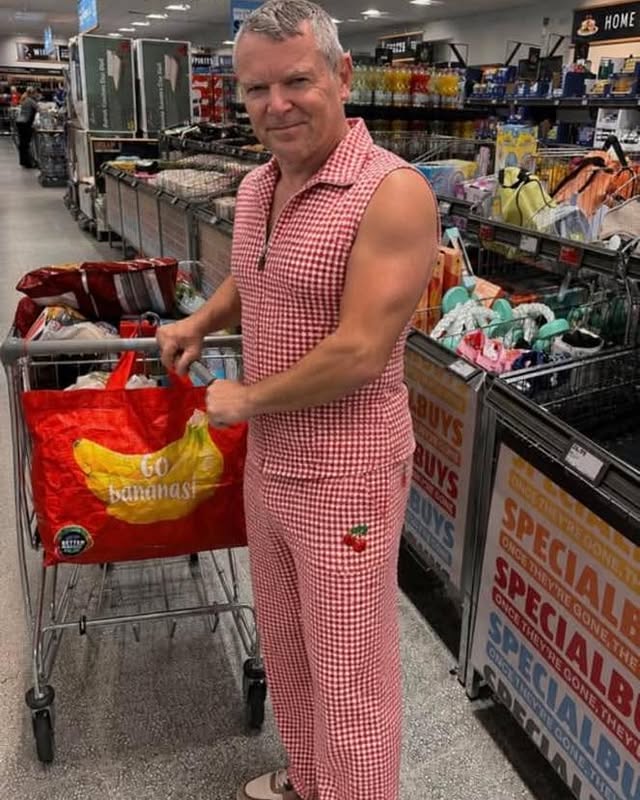 Omg i literally cannot stop laughing 😂😂I actually quite like a ripped Noel too 😂😂