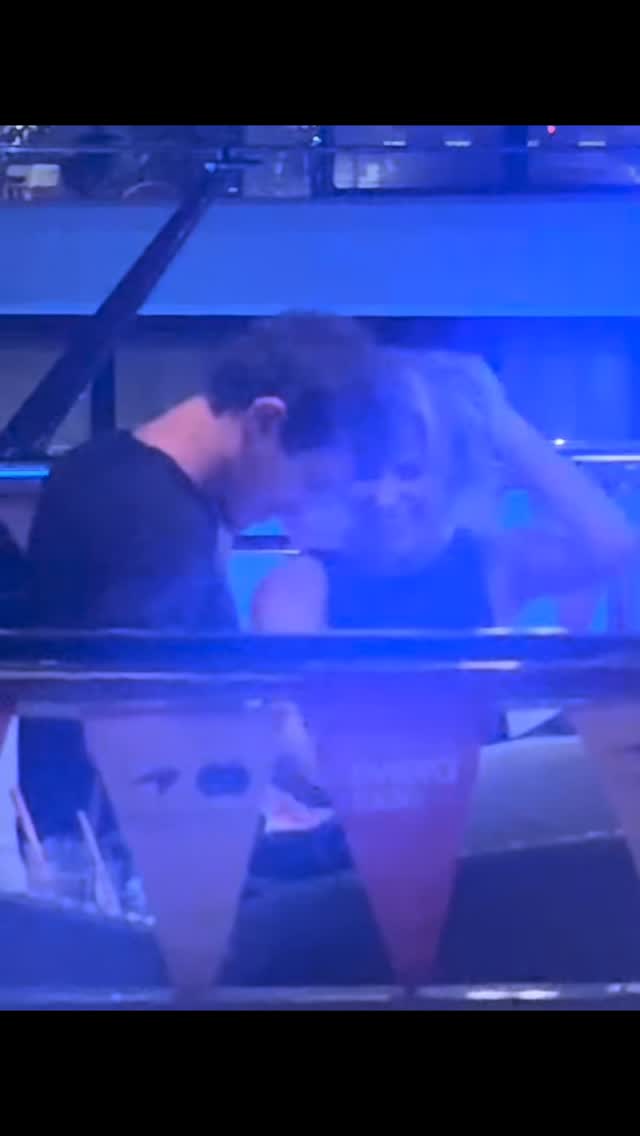Lando Norris was filmed enjoying a night out on a yacht in Monaco! 👀