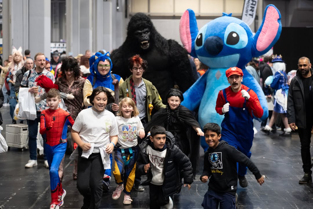 Kids 4 and under go free! 🥳Head to The Treehouse for a packed schedule of fun for superheroes of all ages all weekend long. From creative crafts, colouring activities and face painting to interactive family-friendly entertainment, there’s plenty to keep little Padawans, wizards and superheroes entertained throughout the day. Families can also take a break in the Family Lounge before heading back to the excitement of the show floor.See more on our website (link in bio) by @mcmcomiccon