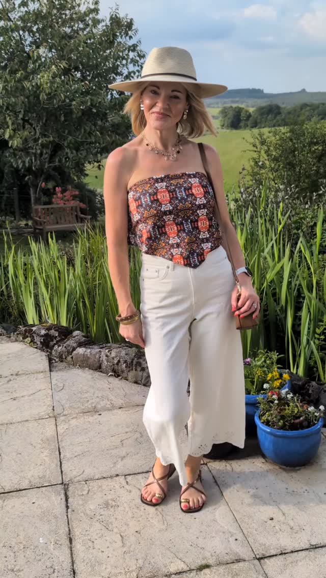 Summer of 'Love That ' @marksandspencer 🤎🧡🤍

I am pretty much loving everything at @marksandspencer
right now. So many fabulous pieces for summer, whatever the occasion!

As soon as I saw this gorgeous printed  bandeau scarf top it was in my basket. I'm also not one to buy into trends but I'm loving balloon trousers at the moment and these are just perfect for summer. Love the flowy fabric and beautiful details. 

I'll link everything in my stories and June highlights 

Bandeau scarf top
Embellished balloon trousers 
Broderie wide leg cropped jeans
Cream heeled toe post sandals  @marksandspencer *

*Ad/aff

#mymarks #summeroflovethat #lovethat #marksandspencerstyle #affilatelink