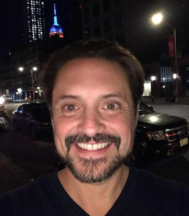 NEW YORK! It’s the World Premiere of Doc Meets World as part of the @tribeca Film Festival in just a few hours. Take your Empire State Buildings selfies and see you soon. if you know, you know.