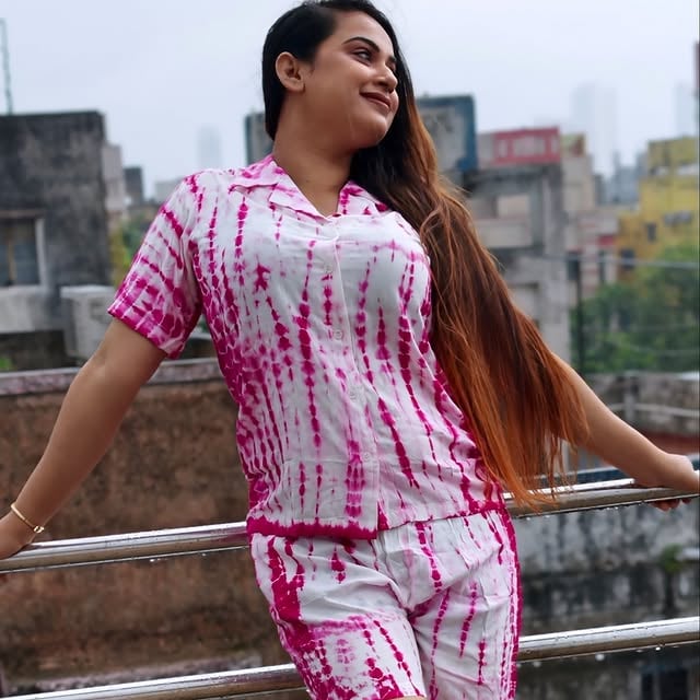 🩷🩷🤍🤍💫💫 by @_pratimapramanick_12