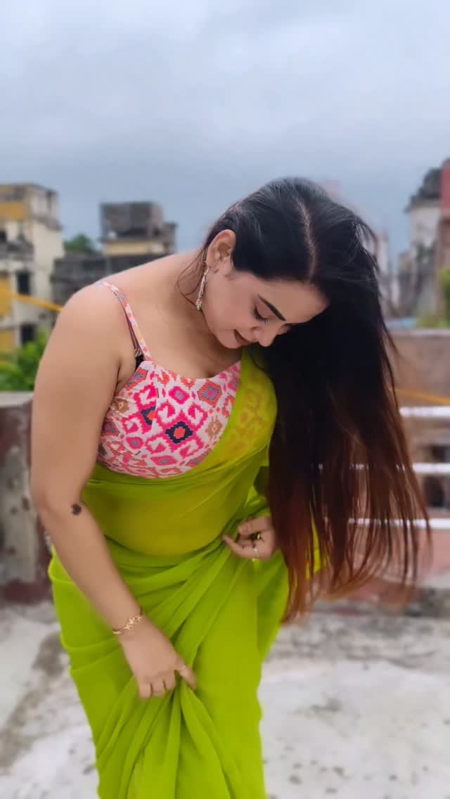 🌼🌼❤️❤️❤️ by @_pratimapramanick_12