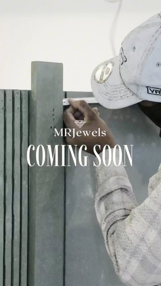 Behind every sparkle, there’s a story being built. ✨MRJewels Indiranagar coming soon. 💎#MRJewels #ComingSoon #Indiranagar #BangaloreShopping #FashionJewellery #LuxuryJewellery #StoreOpening #HeritageJewellery #JewelleryLovers #NewStoreAlert by @mrjewels100