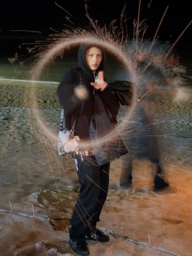 🎇